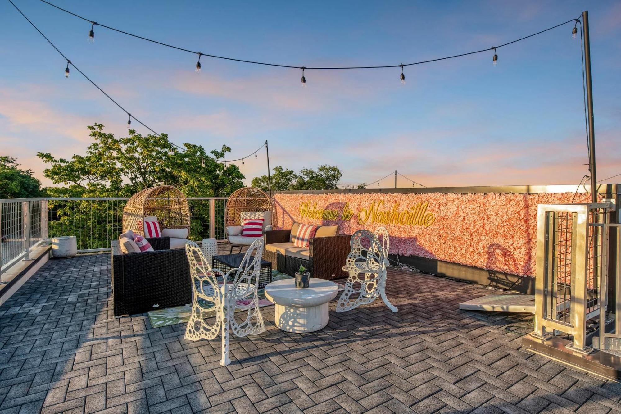 Villa Dolly'S Big House - 18 Beds Skydeck Views à Nashville Extérieur photo