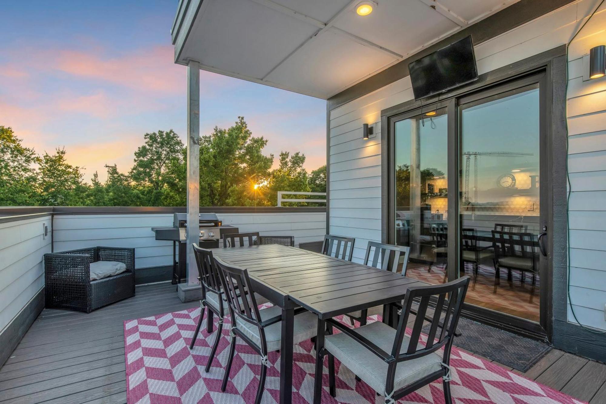 Villa Dolly'S Big House - 18 Beds Skydeck Views à Nashville Extérieur photo